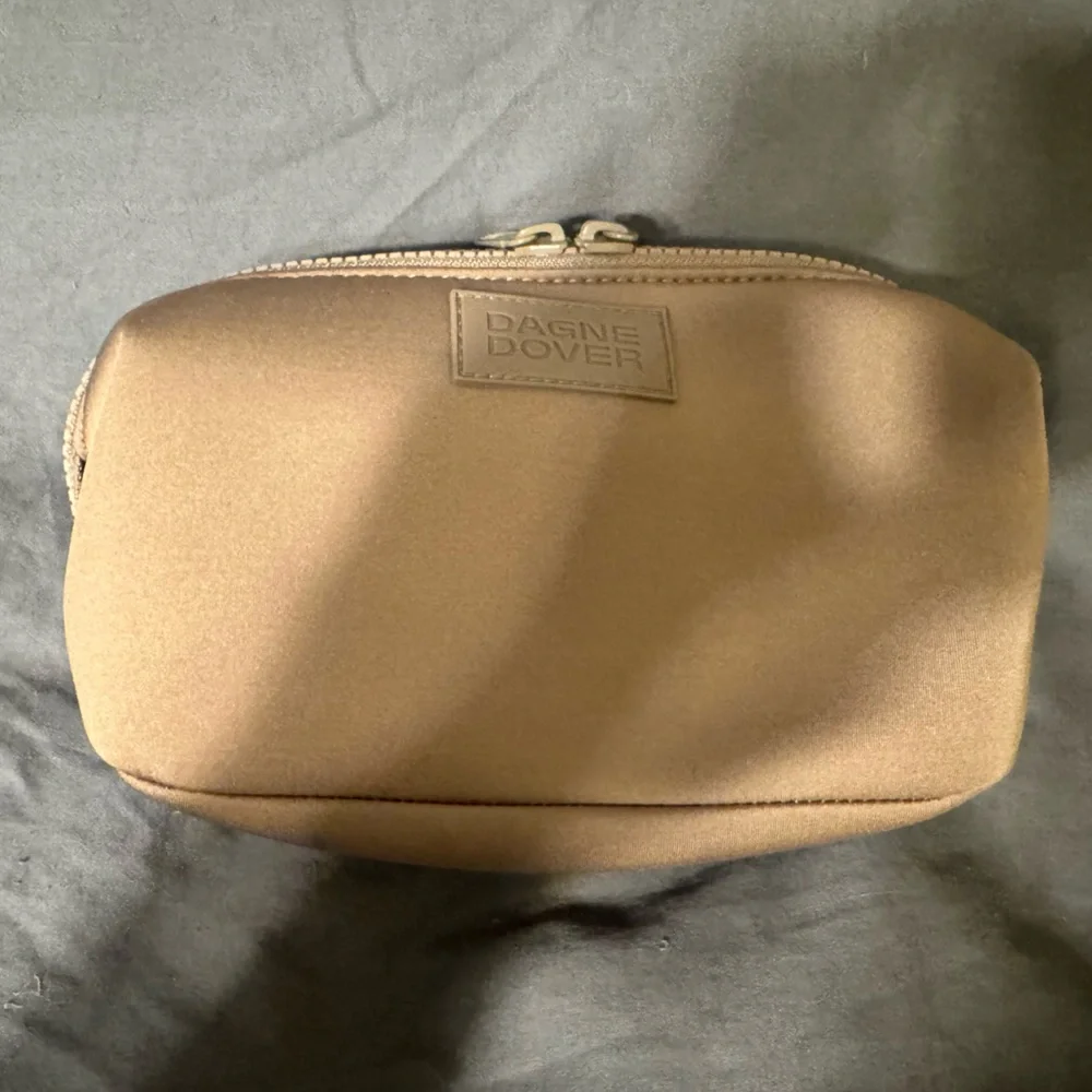 Dagne Dover Hunter Neoprene Toiletry Bag - Picture 1 of 4